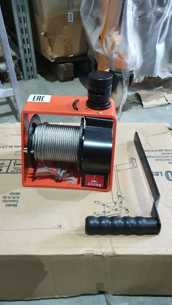 Лебедка ручная червячная TOR ЛРЧ 250 (VS) 0,25 т 20 м